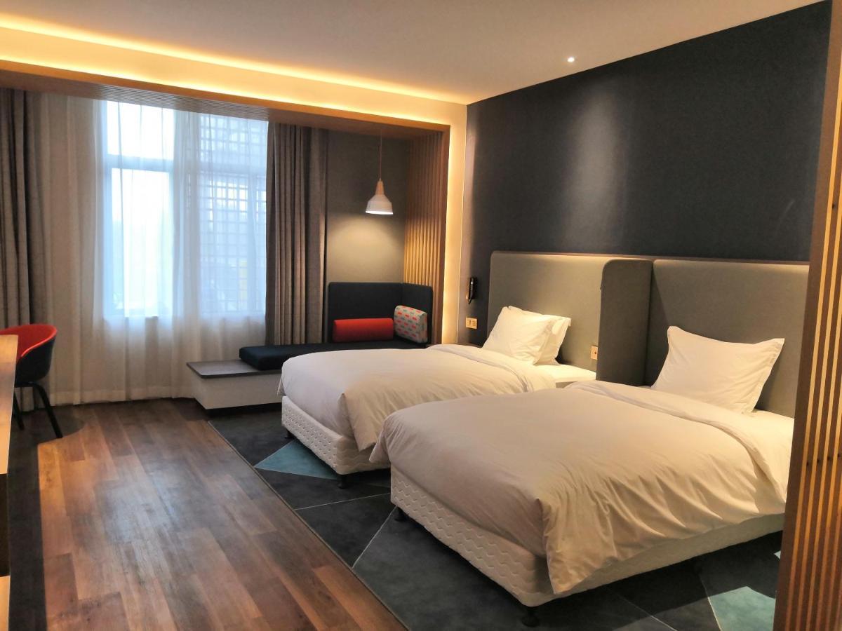 Holiday Inn Express Pinghu By Ihg Buitenkant foto